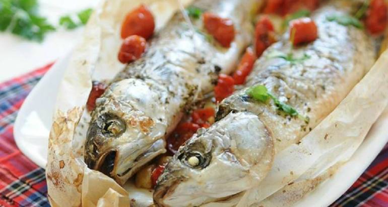 Cefalo al forno con pomodorini